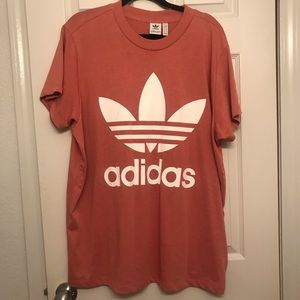 Adidas T-Shirt